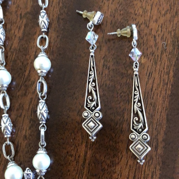 Brighton ZOE Toggle necklace and matching earrings set rare retired - Picture 5 of 13
